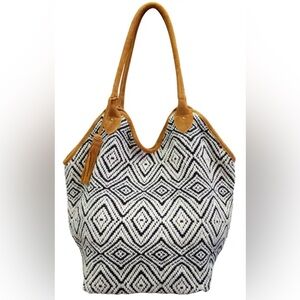 Chloe & Lex - Suede Trimmed Diamond Tote‎ Black and White